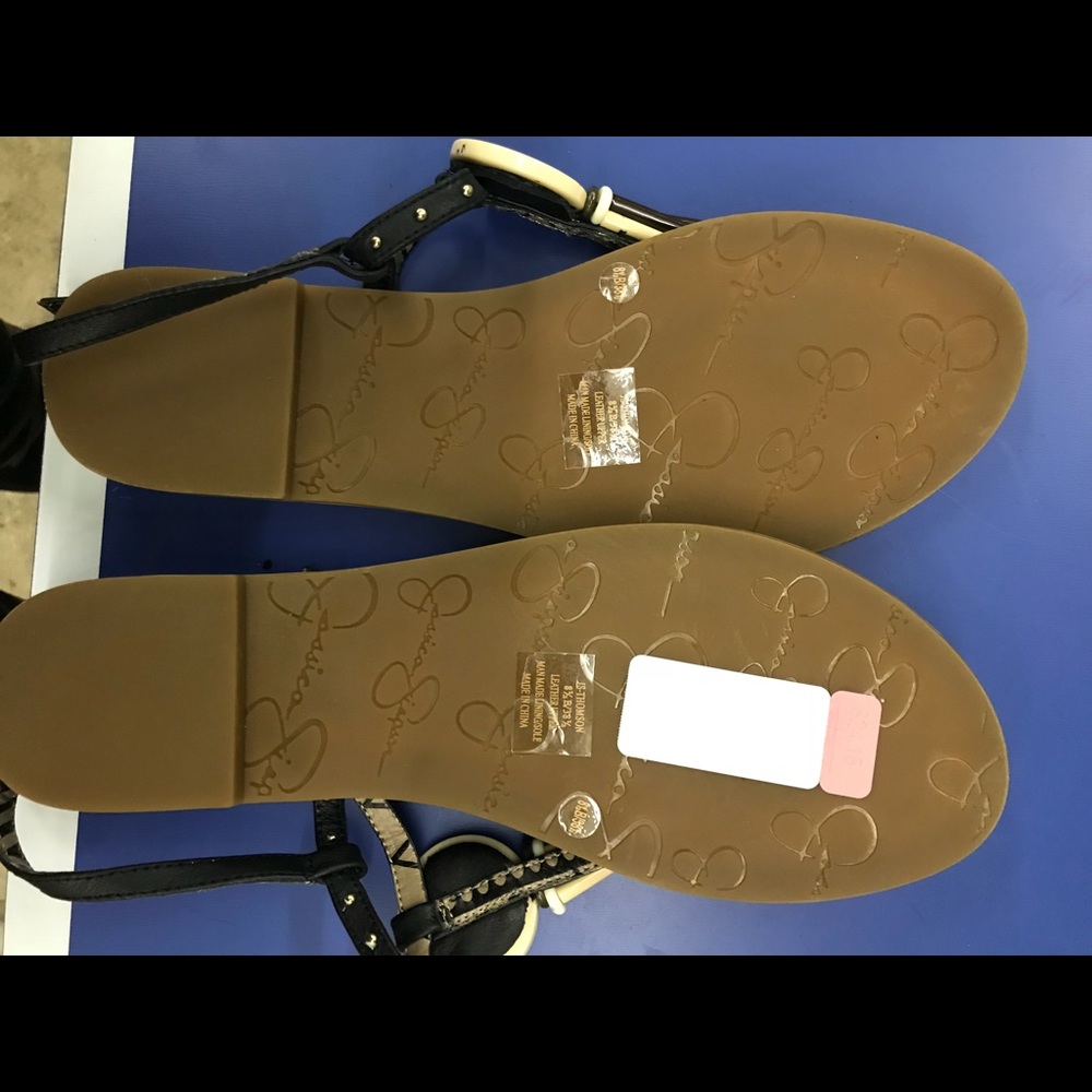 Sandals - Picture 3 of 3